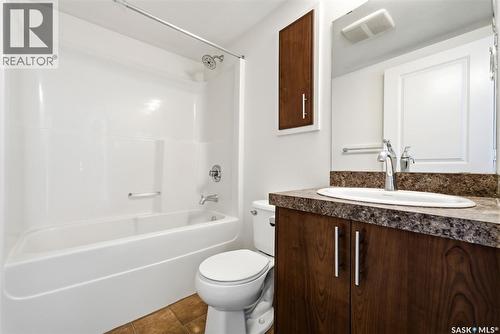 1106 5500 Mitchinson Way, Regina, SK - Indoor Photo Showing Bathroom