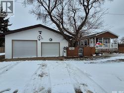 4425 Access ROAD Halbrite, SK S0C 1H0
