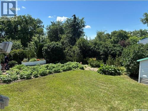 4425 Access Road, Halbrite, SK - Outdoor