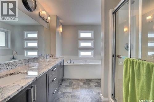 5345 Mckenna Crescent, Regina, SK - Indoor Photo Showing Bathroom
