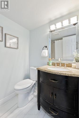 2703 - 323 Colborne Street, London East (East K), ON - Indoor Photo Showing Bathroom