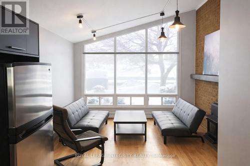 2347 Baseline Road, Ottawa, ON - Indoor