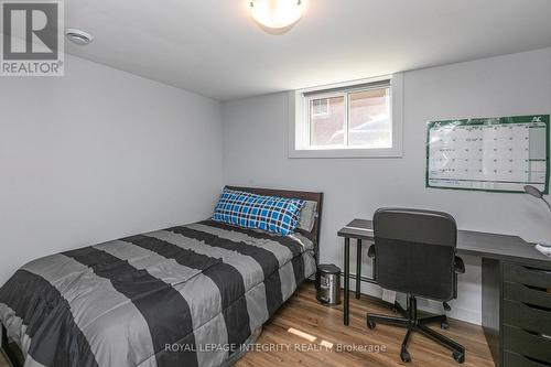 2347 Baseline Road, Ottawa, ON - Indoor Photo Showing Bedroom