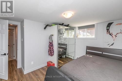 2347 Baseline Road, Ottawa, ON - Indoor Photo Showing Bedroom