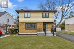 1206 CHECKERS ROAD  Ottawa, ON K2C 2S7