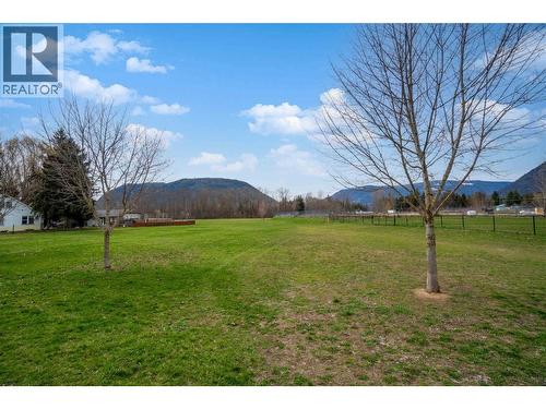 266 Sunset Drive, Sicamous, BC 