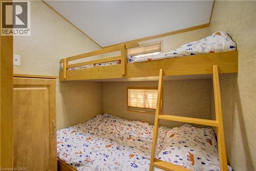 7489 Sideroad 5 E, Mount Forest, ON - Indoor Photo Showing Bedroom