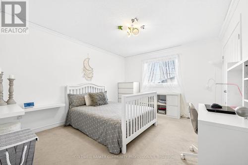 182 Irwin Avenue, Hamilton, ON - Indoor Photo Showing Bedroom