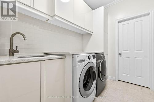 182 Irwin Avenue, Hamilton, ON - Indoor Photo Showing Laundry Room