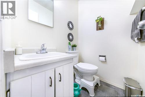 147 1128 Mckercher Drive, Saskatoon, SK - Indoor Photo Showing Bathroom