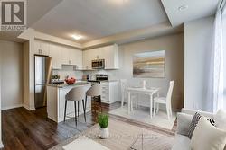 TH7 - 24 FIELDWAY ROAD Toronto, ON M8Z 3L1