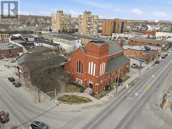 34 VICTORIA AVENUE Belleville (Belleville Ward), ON K8N 1Z4