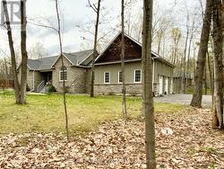 134 MITCHELL CRESCENT Trent Lakes, ON K0M 1J0