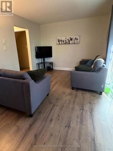 3 - 3 Tiffany Place, Quinte West, ON - Indoor Photo Showing Living Room