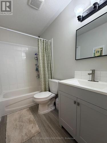 3 - 3 Tiffany Place, Quinte West, ON - Indoor Photo Showing Bathroom