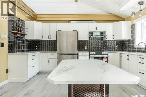 1 May Bay, Big River Rm No. 555, SK - Indoor Photo Showing Kitchen With Stainless Steel Kitchen With Upgraded Kitchen