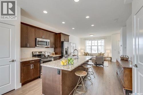 447 Eaton Lane, Saskatoon, SK - Indoor Photo Showing Kitchen With Upgraded Kitchen
