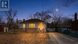 55 CLETA DRIVE Toronto, ON M1K 3G5