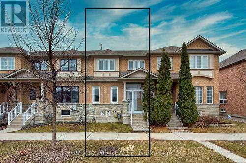 299 BANTRY AVENUE  Richmond Hill, ON L4B 4M8