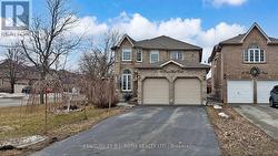 14 ROUND LEAF COURT Barrie, ON L4N 9N3