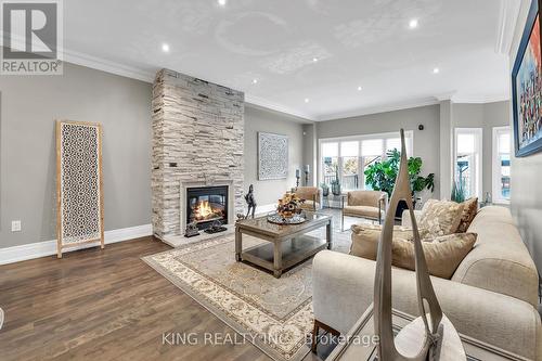 174 Minto Crescent, Milton, ON - Indoor Photo Showing Living Room With Fireplace