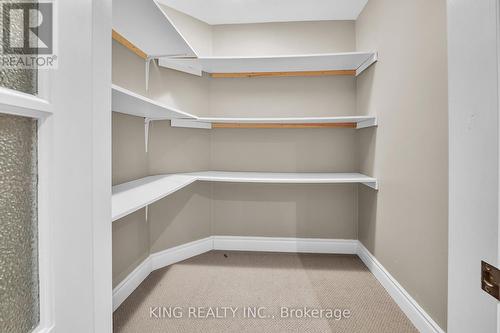 174 Minto Crescent, Milton, ON - Indoor With Storage