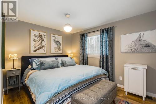 2 Belle Vue Avenue, Tiny, ON - Indoor Photo Showing Bedroom