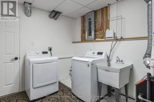 2 Belle Vue Avenue, Tiny, ON - Indoor Photo Showing Laundry Room