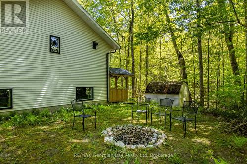 2 Belle Vue Avenue, Tiny, ON - Outdoor