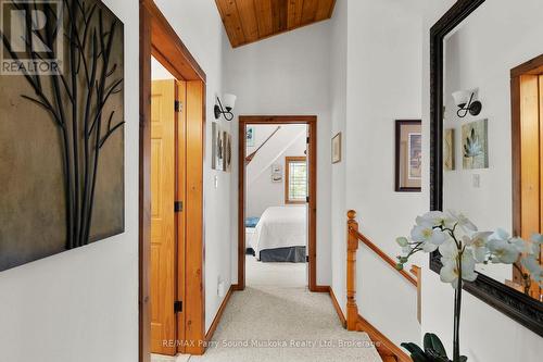 6 West Point Drive, Mckellar, ON - Indoor Photo Showing Other Room