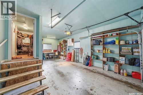 313 7Th Avenue W, Watrous, SK - Indoor Photo Showing Garage