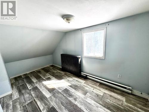 124 Third Ave, Hornepayne, ON - Indoor Photo Showing Other Room