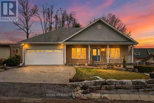 4 KENNEDY DRIVE  Kawartha Lakes (Fenelon Falls), ON K0M 1N0