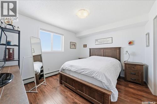 401 303 Lowe Road, Saskatoon, SK - Indoor Photo Showing Bedroom