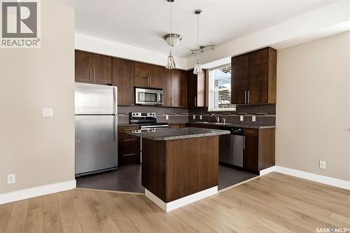 101 2313 Montreal Street, Regina, SK - Indoor Photo Showing Kitchen