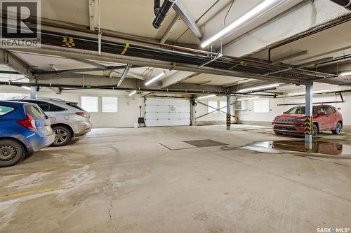 101 2313 Montreal Street, Regina, SK - Indoor Photo Showing Garage