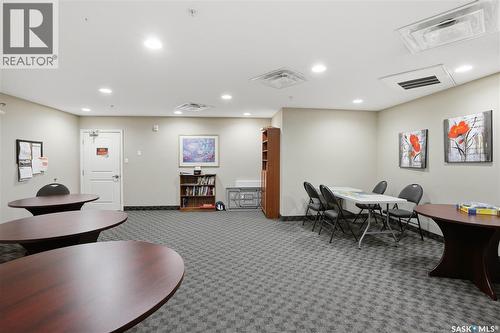 301 2730 Main Street, Saskatoon, SK - Indoor