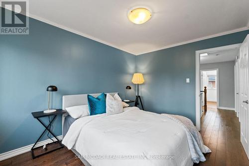 4025 Rolling Valley Drive, Mississauga, ON - Indoor Photo Showing Bedroom
