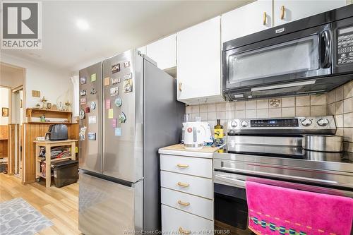 1229 Arncliffe, Windsor, ON - Indoor Photo Showing Kitchen