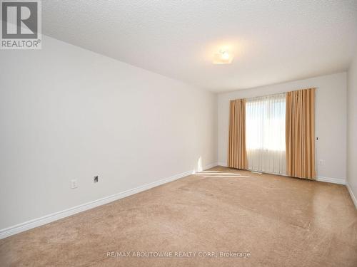 1314 Granrock Crescent, Mississauga, ON - Indoor Photo Showing Other Room