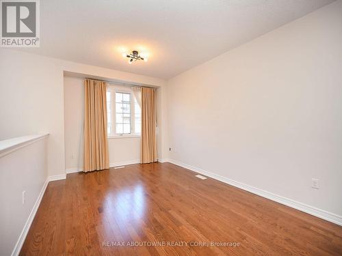 1314 Granrock Crescent, Mississauga, ON - Indoor Photo Showing Other Room