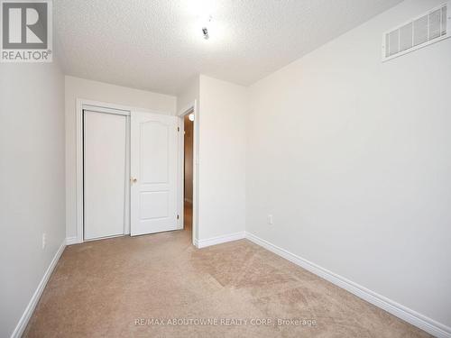 1314 Granrock Crescent, Mississauga, ON - Indoor Photo Showing Other Room