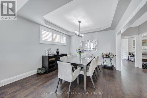3336 Crompton Crescent, Mississauga, ON - Indoor Photo Showing Dining Room