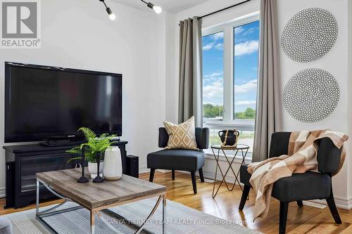 36 Dockside Way, Whitby, ON - Indoor