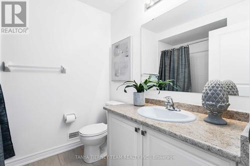 36 Dockside Way, Whitby, ON - Indoor Photo Showing Bathroom