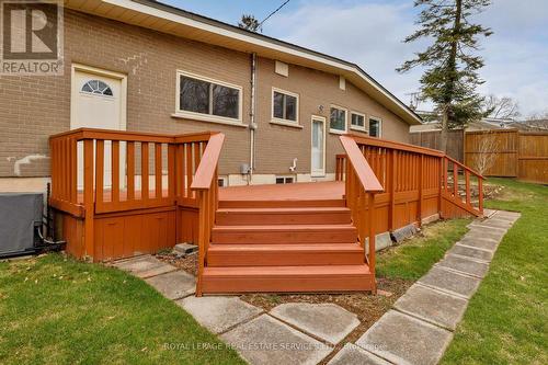 1106 Falgarwood Drive, Oakville, ON - Outdoor With Deck Patio Veranda With Exterior