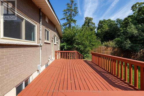 1106 Falgarwood Drive, Oakville, ON - Outdoor With Exterior