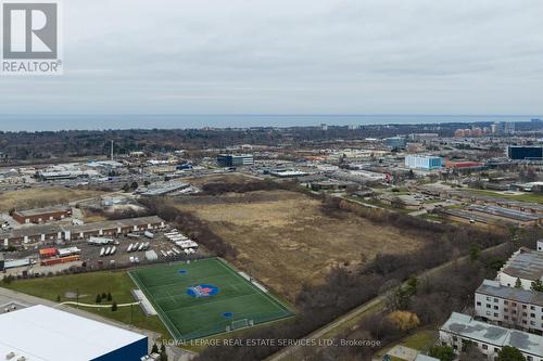 1106 Falgarwood Drive, Oakville, ON - Outdoor With View