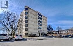 688 PRESTON Parkway Unit# 702  Cambridge, ON N3H 5K6