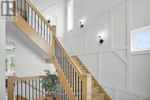 862 Lunar Drive, London North (North S), ON - Indoor Photo Showing Other Room